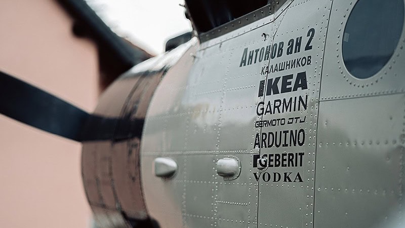 Antonov seitliche Aufnahme mit Bezeichnungen