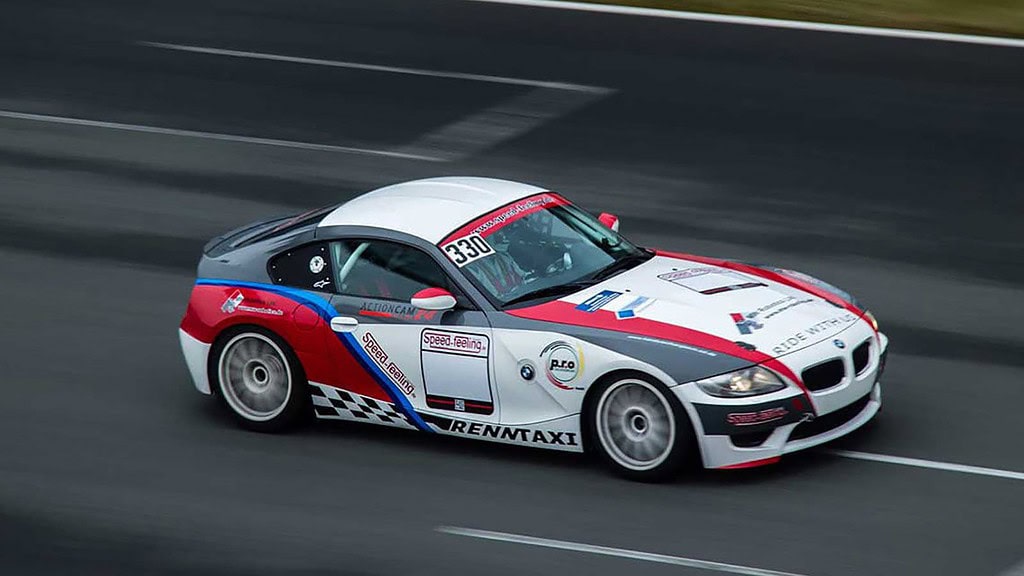 BMW-Z4-M-selber-fahren_3.jpg Fahrzeug fährt auf der Rennstrecke BMW Z4 M selber fahren
