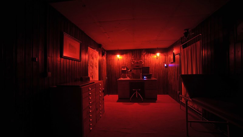 roter Escape Room - Virtual Reality (VR) in Berlin