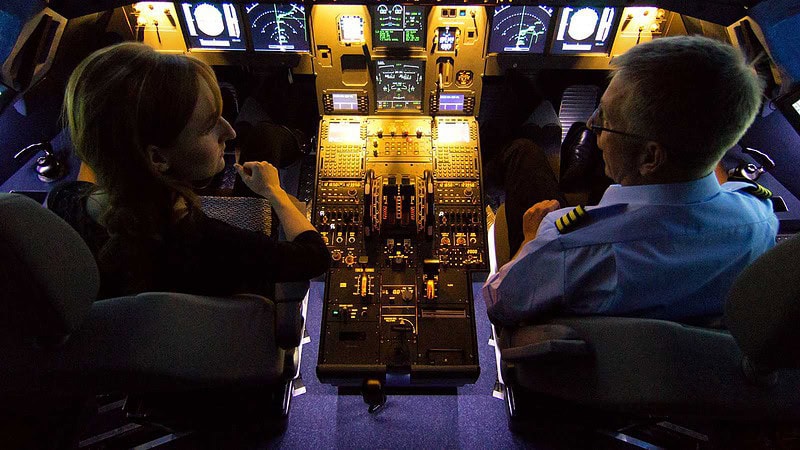 Flugsimulator A320 Leipzig mit Pilot und Gast