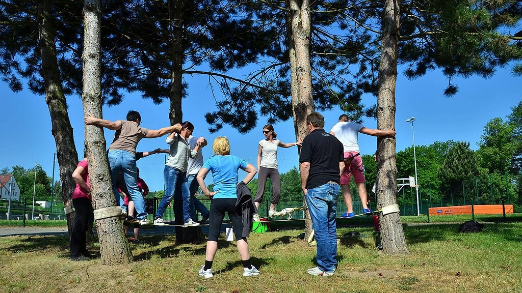Geocaching-Schatzrundgang-durch-die-Dresdner-Altstadt_11-2.jpg Geocatching-Teilnehmer haben Spaß