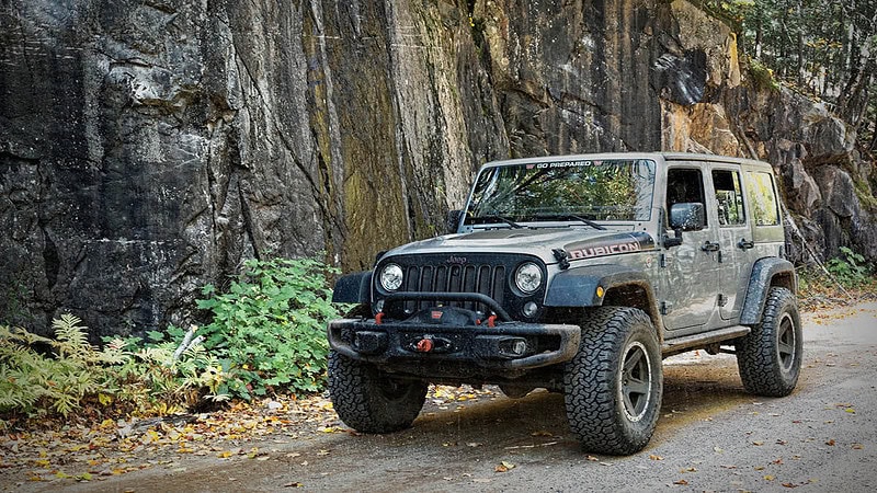 Militäraut - Actionflug im Hubschrauber