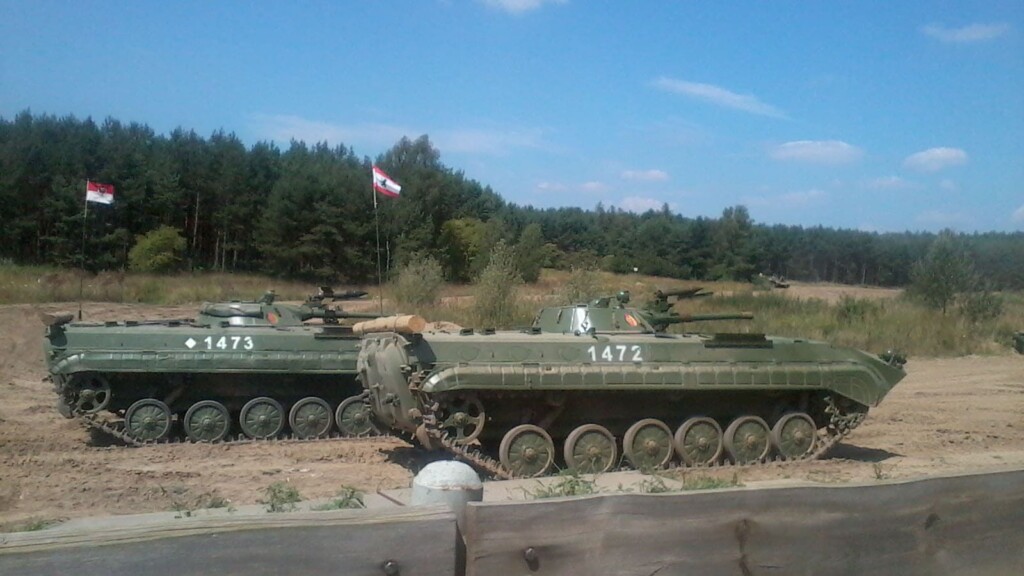 Panzer-fahren-bei-Berlin4.jpg T55 Panzer, Panzer fahren bei Berlin