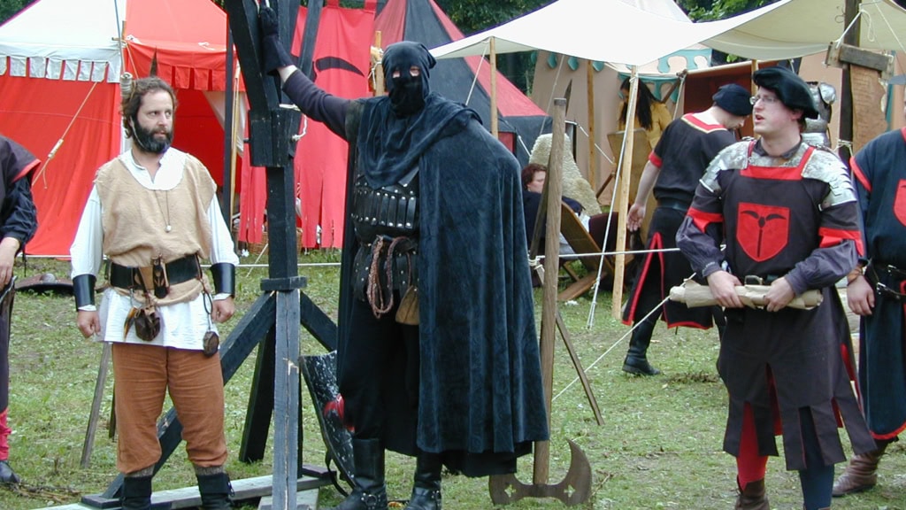 Prinzessin_Ritter_2.jpg Henker und Rittergesellen beim Erlebnis-Tag: Ab heute ein Ritter in Dresden