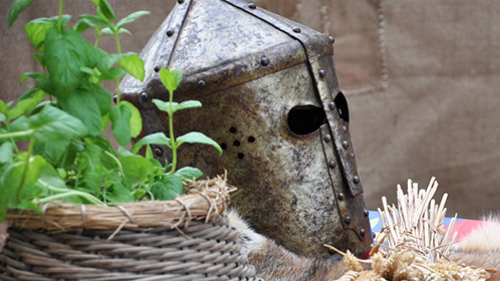Prinzessin_Ritter_5.jpg eiserner Ritterhelm - Erlebnis-Tag: Ab heute ein Ritter in Dresden