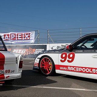 Race Trabi in der Boxengassen beim Race Trabant 601 selber fahren auf dem Lausitzring