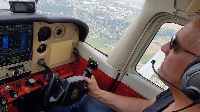Rundflug über Chemnitz Fluggast steuert Flugzeug
