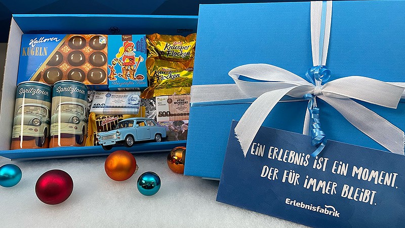 Geschenkbox mit Trabant Inhalten der Erlebnisfabrik