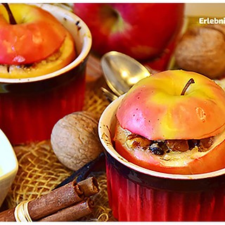 gebratener Apfel im Schälchen für den Kochkurs in Dresden