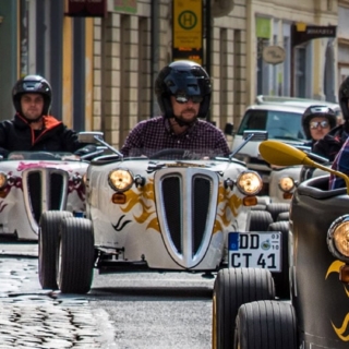 Kategoriebild-Hotrodstadtrundfahrt HotRods fahren durch Dresden - Sliderbild