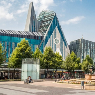 Leipzigs Hauptplatz an einem sonnigen Tag