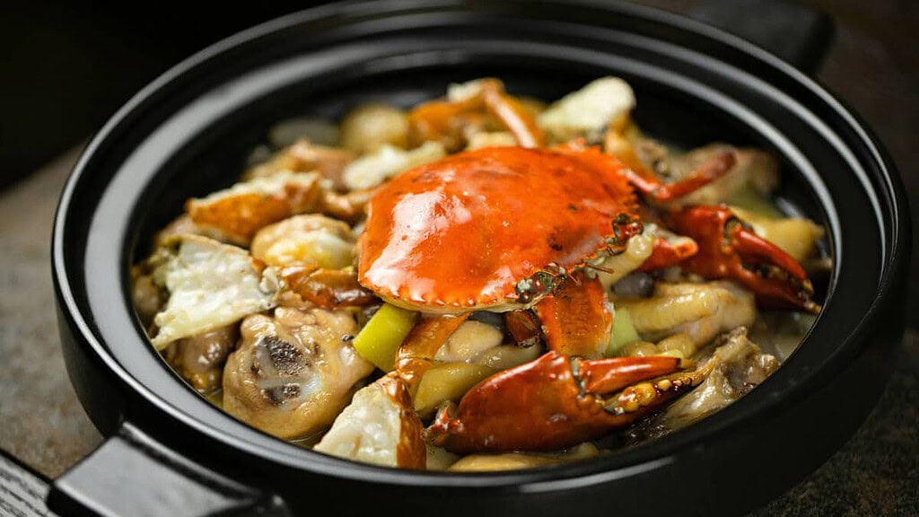 kulinarische_stadtfuehrung-31.jpeg Krabben-Gemüse-Topfgericht