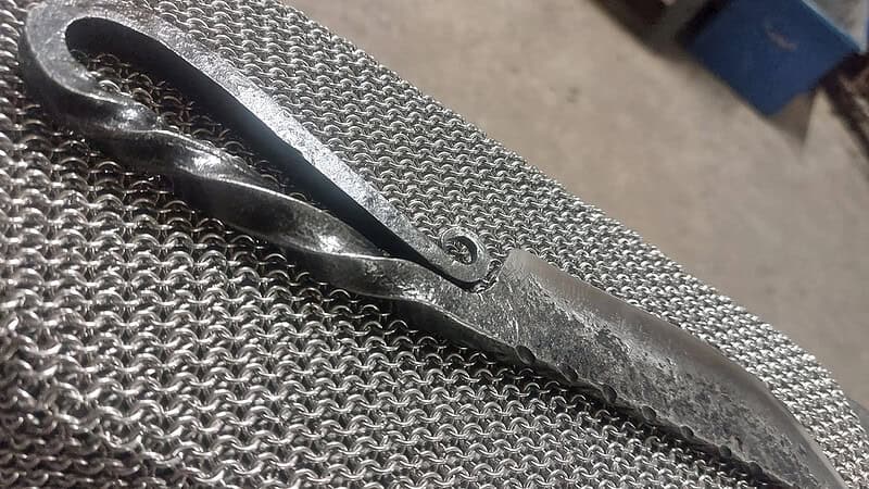 Ansicht des geschmiedeten Messers beim Schmiedekurs bei Dresden